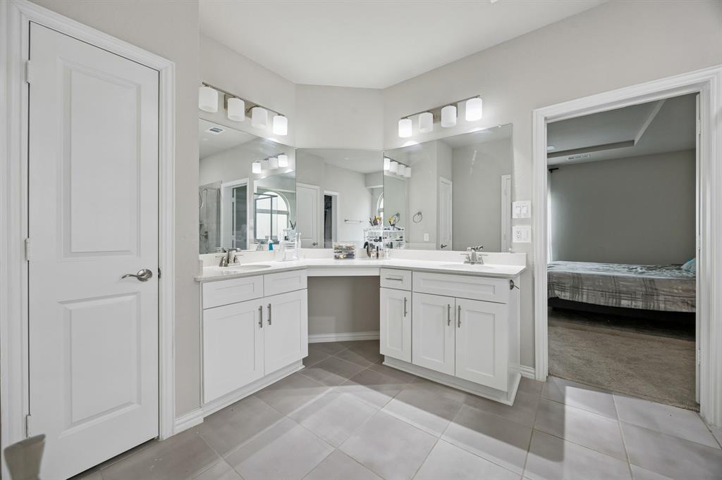 3217 Wedgewood Way Property Photo 18
