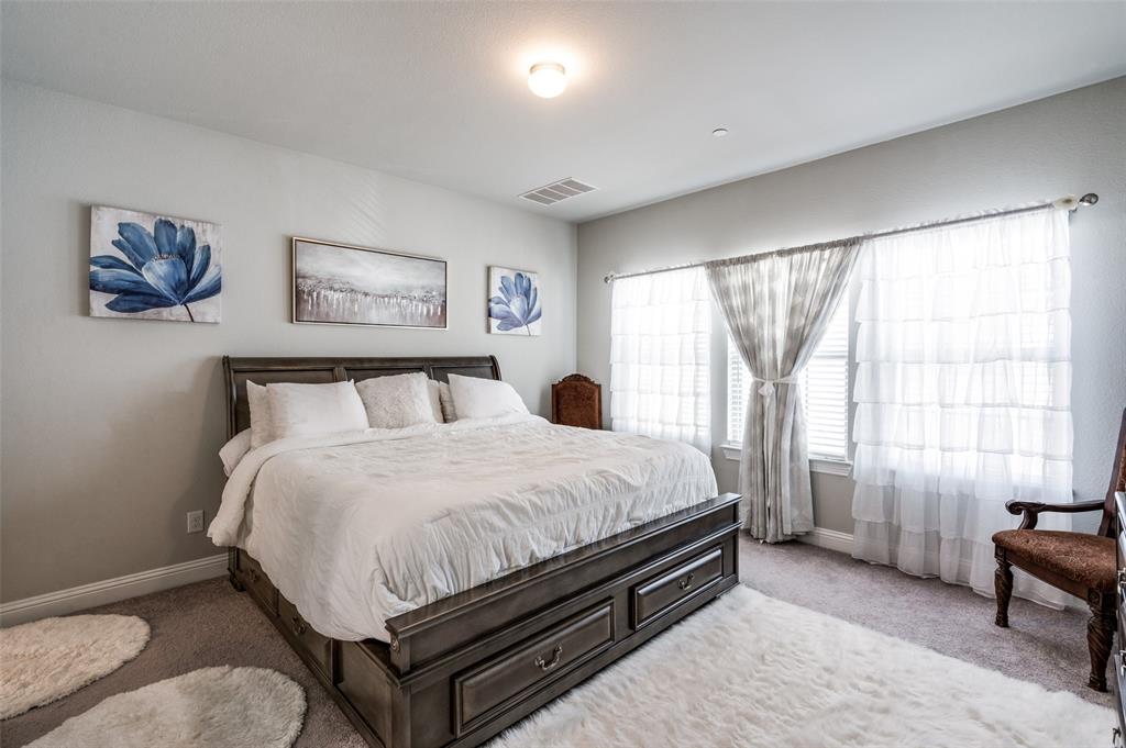 1560 Windermere Way Property Photo 13