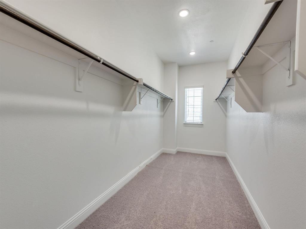 1560 Windermere Way Property Photo 15