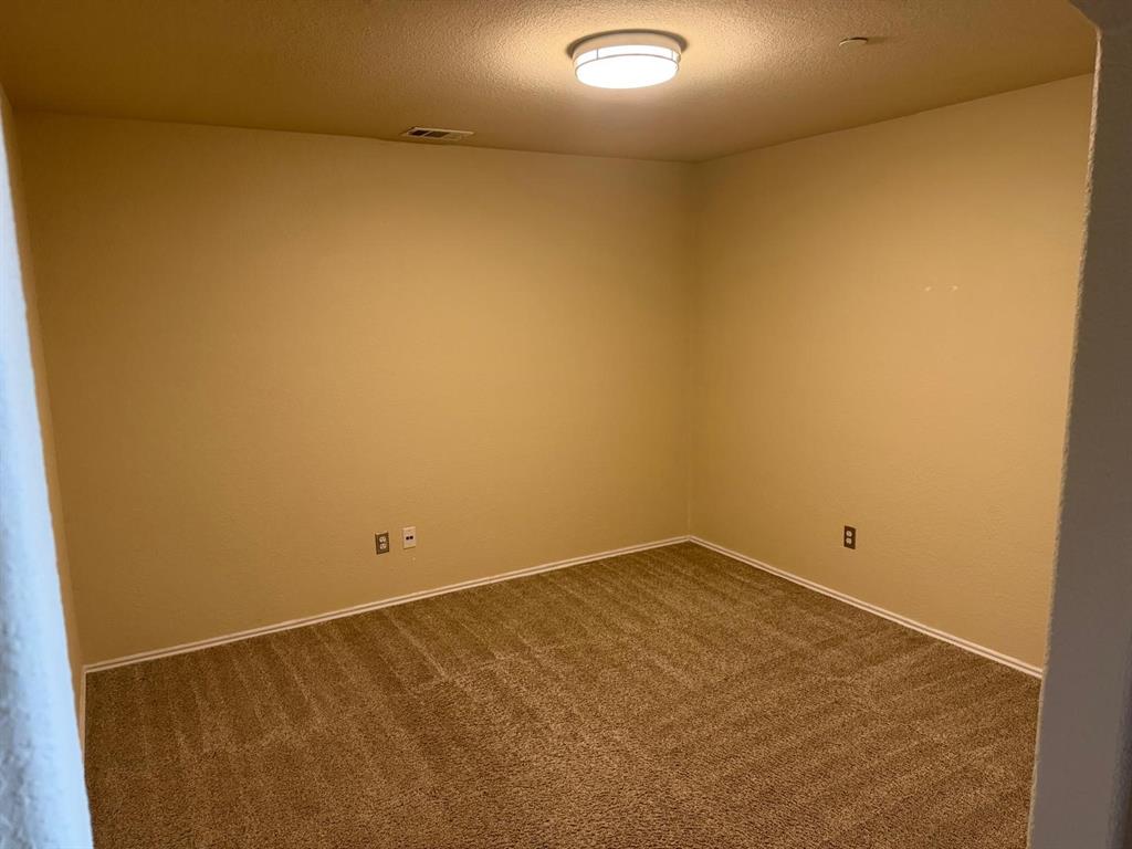 1139 Landon Lane Property Photo 9