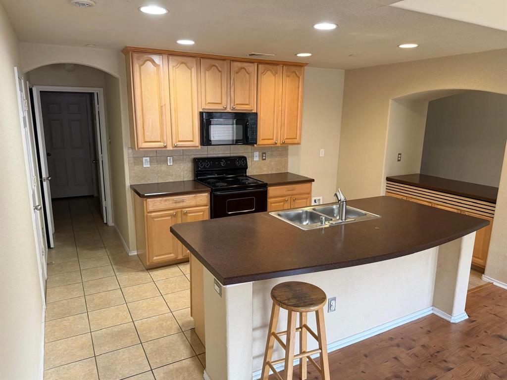1139 Landon Lane Property Photo 11