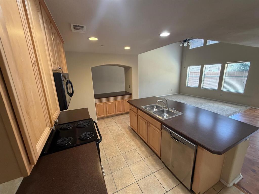 1139 Landon Lane Property Photo 14