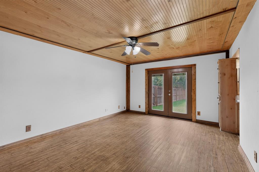1090 Ashford Lane Property Photo 20