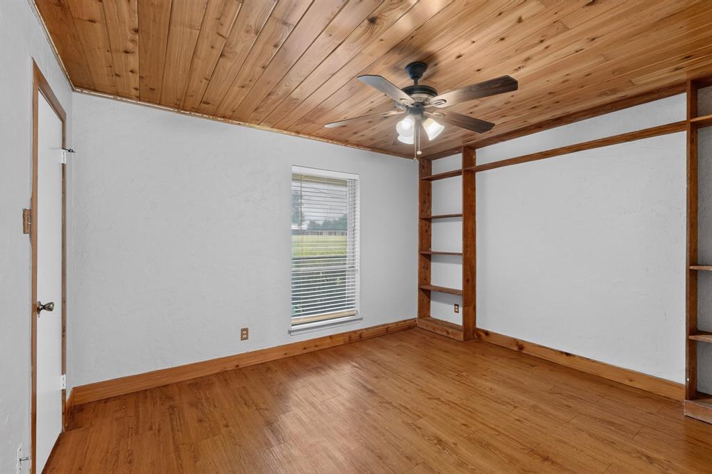 1090 Ashford Lane Property Photo 23