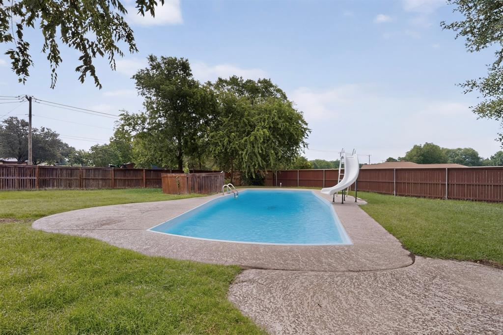1090 Ashford Lane Property Photo 31