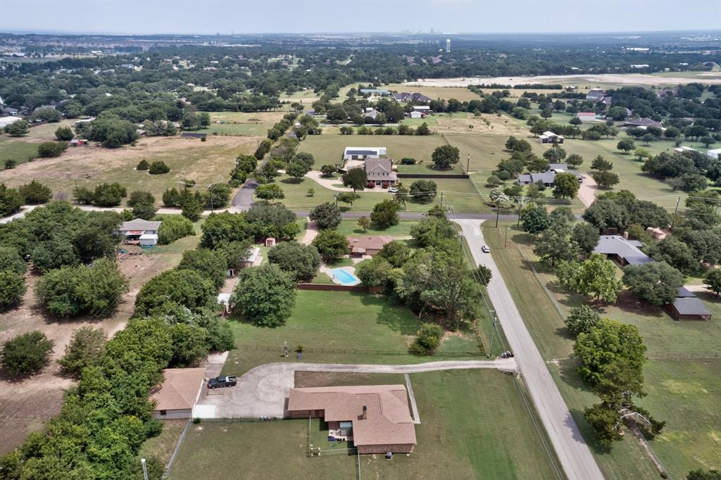 1090 Ashford Lane Property Photo 39