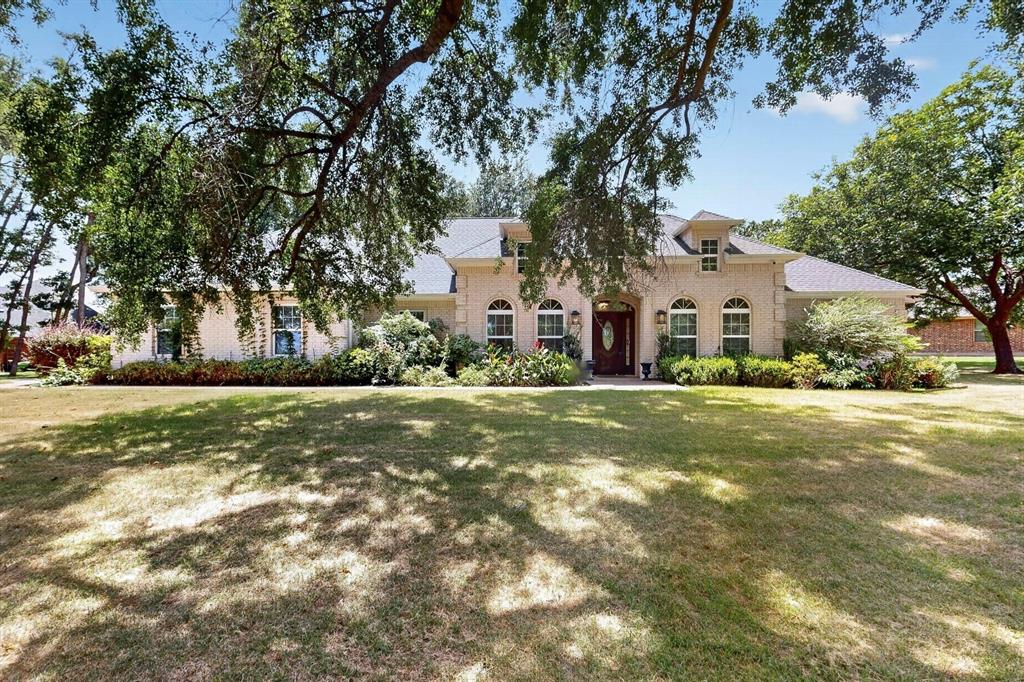 108 Cape Shore Drive Property Photo 1
