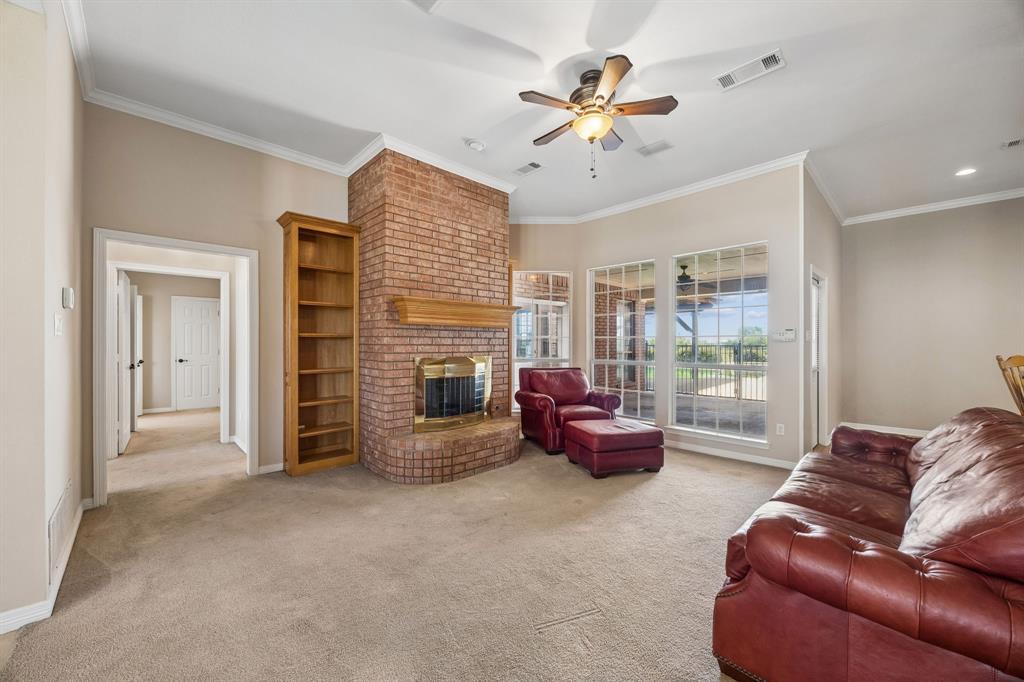 2176 English Road Property Photo 6