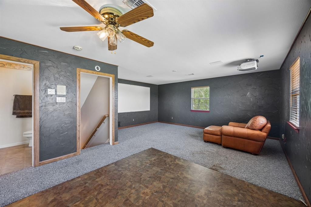 2176 English Road Property Photo 20