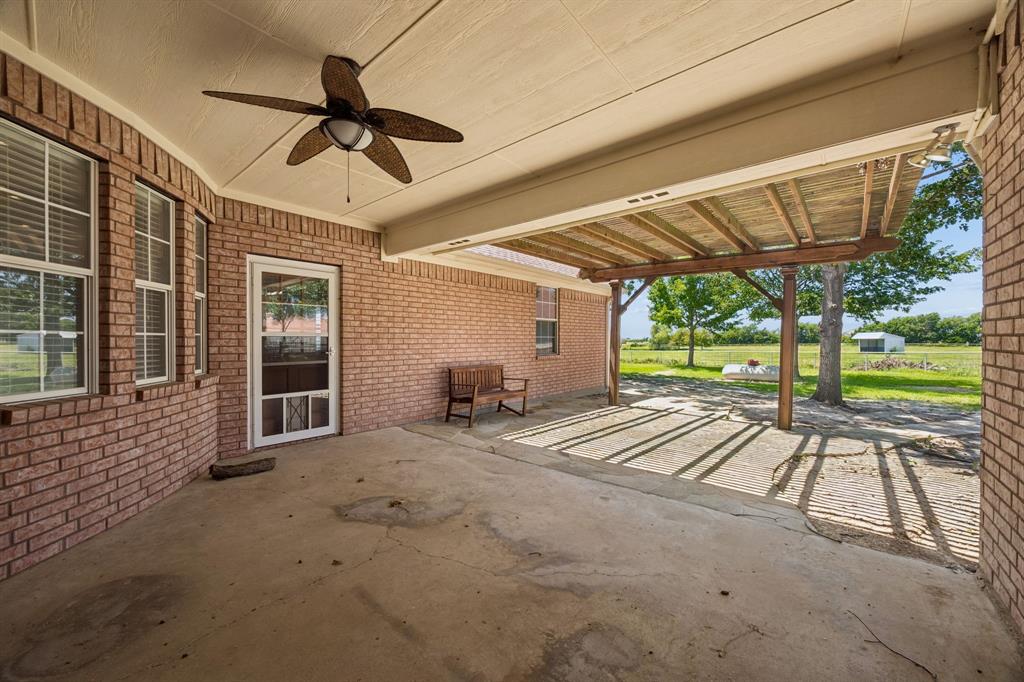 2176 English Road Property Photo 21