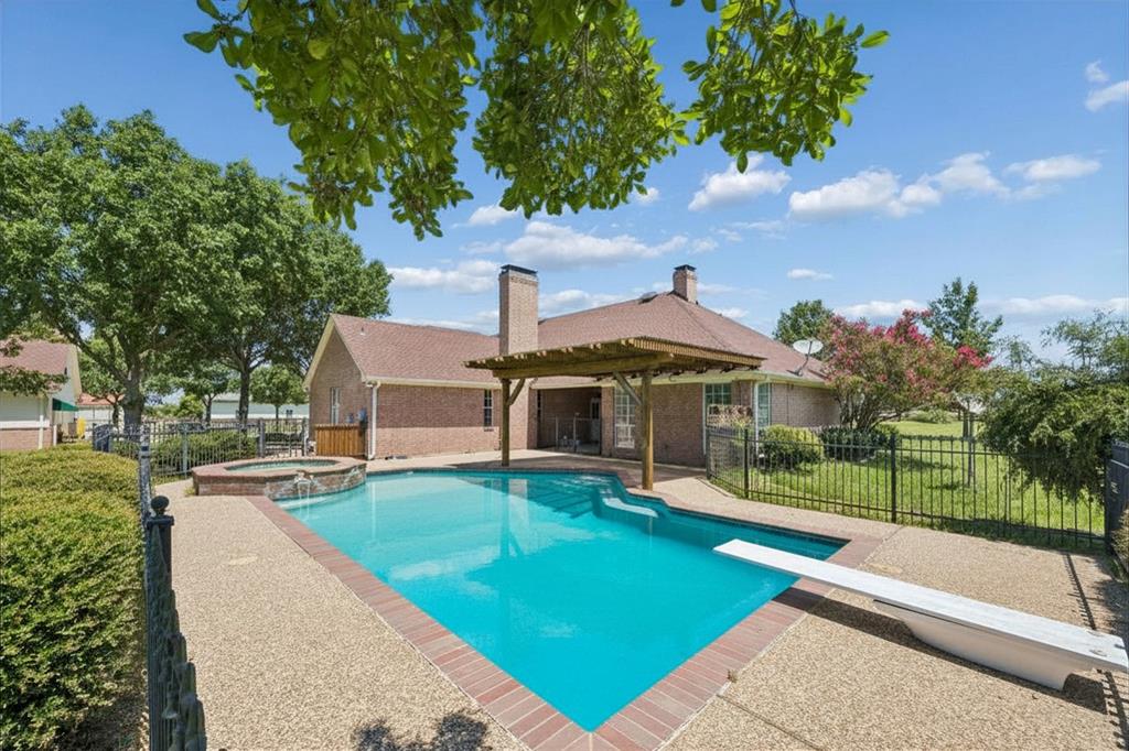 2176 English Road Property Photo 23