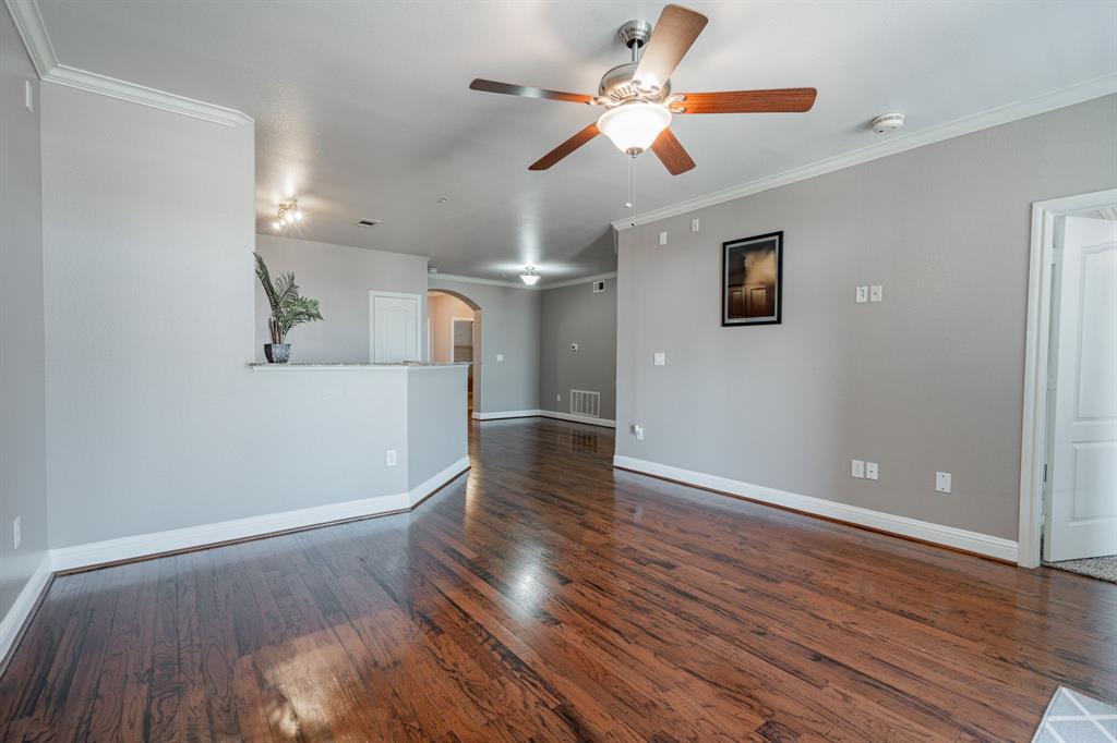 2131 Portofino Drive Property Photo 2