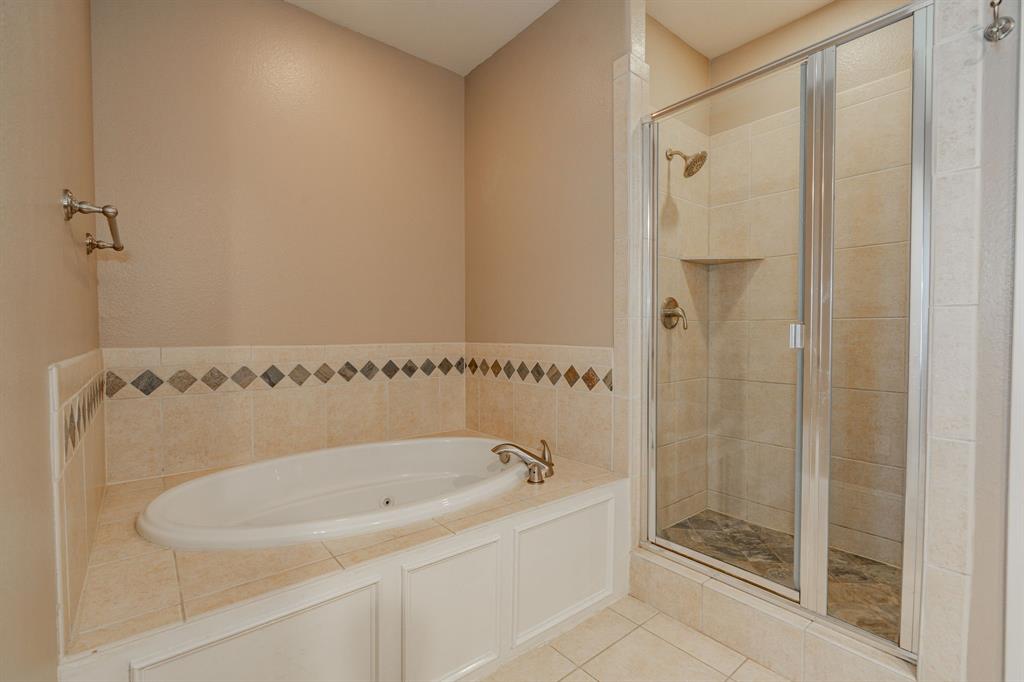 2131 Portofino Drive Property Photo 7