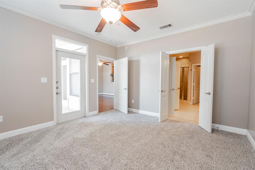 2131 Portofino Drive Property Photo 9