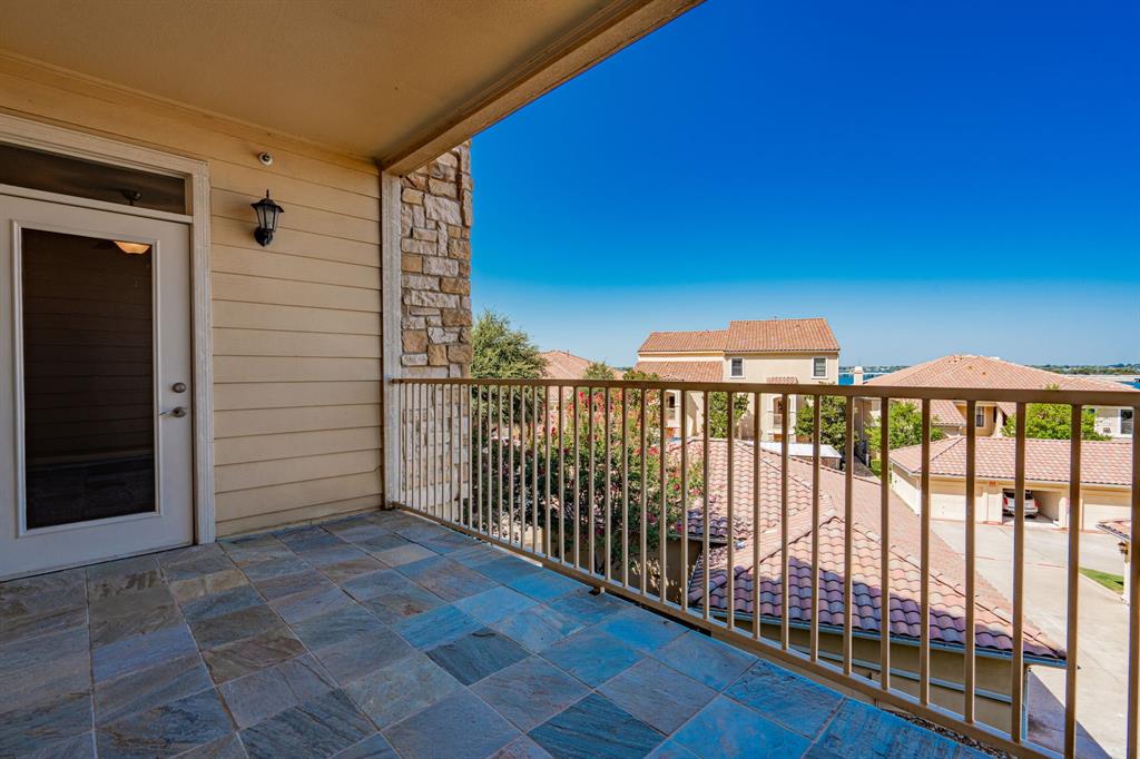 2131 Portofino Drive Property Photo 14