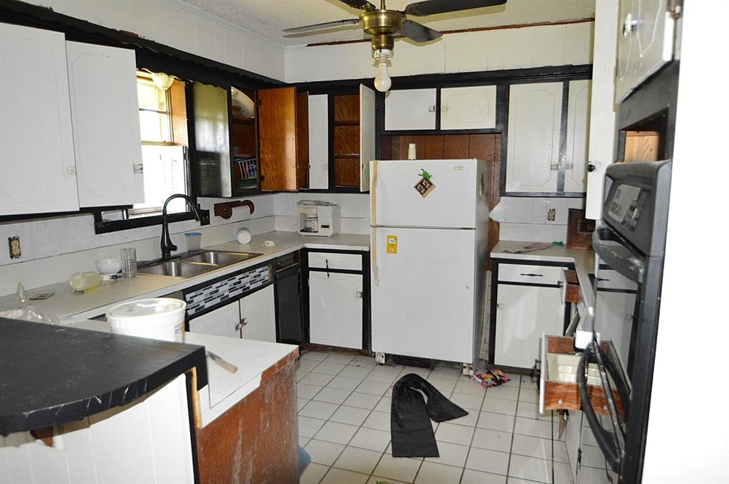 4571 County Road 3521 Property Photo 8