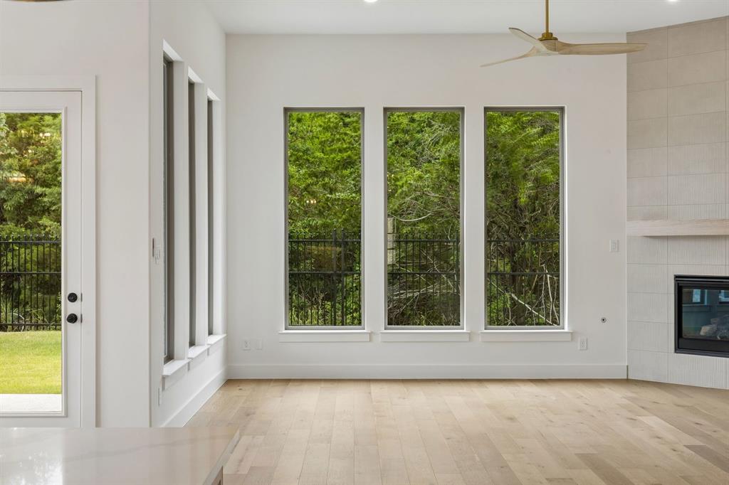 1904 Forest Park Way Property Photo 14