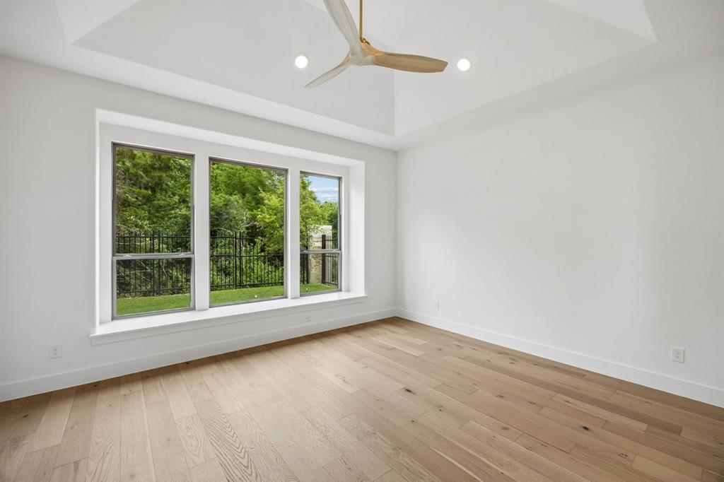 1904 Forest Park Way Property Photo 17