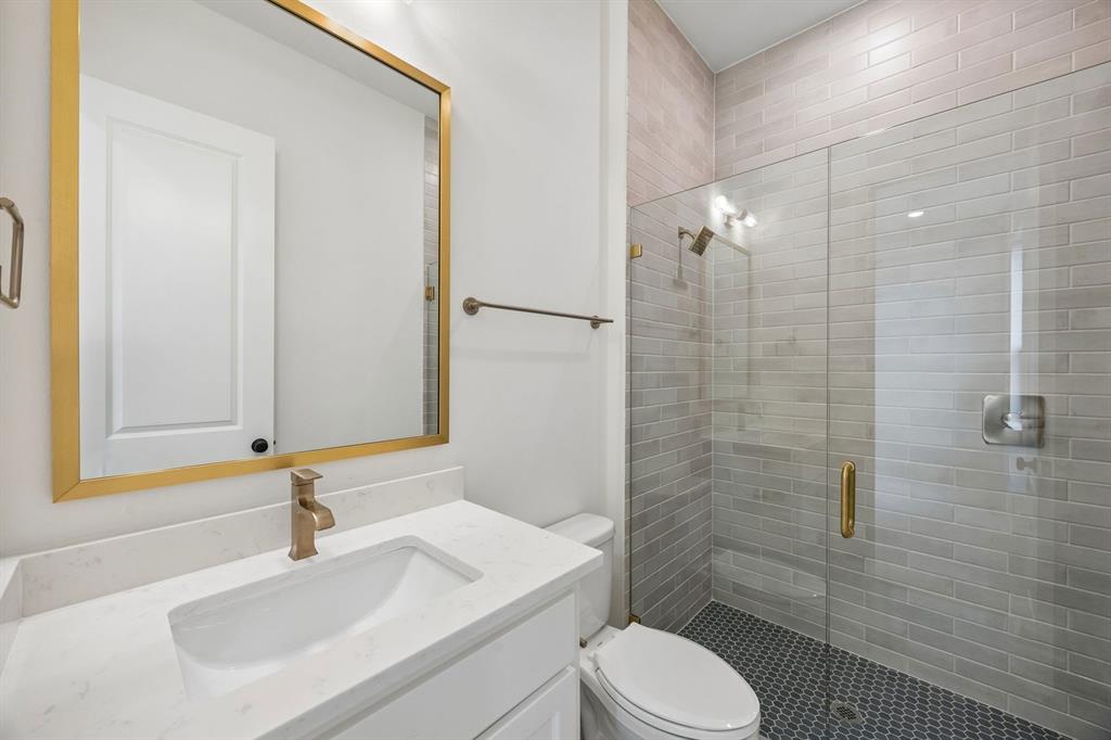 1904 Forest Park Way Property Photo 31