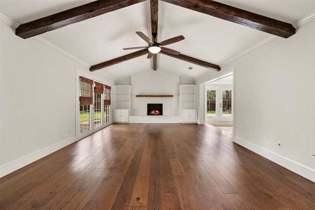 2 Lake Forest Drive Property Photo 12