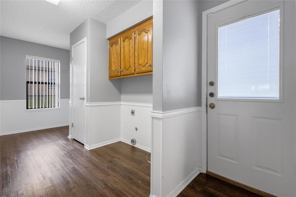 1609 Robin Street Property Photo 8