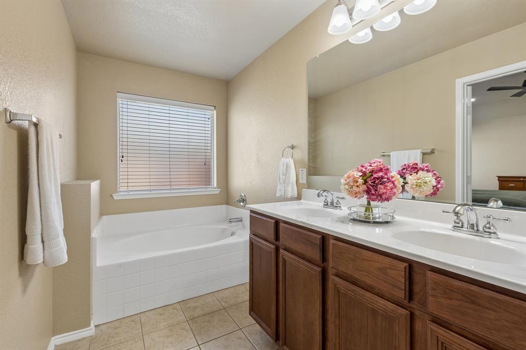 616 Steerman Court Property Photo 17