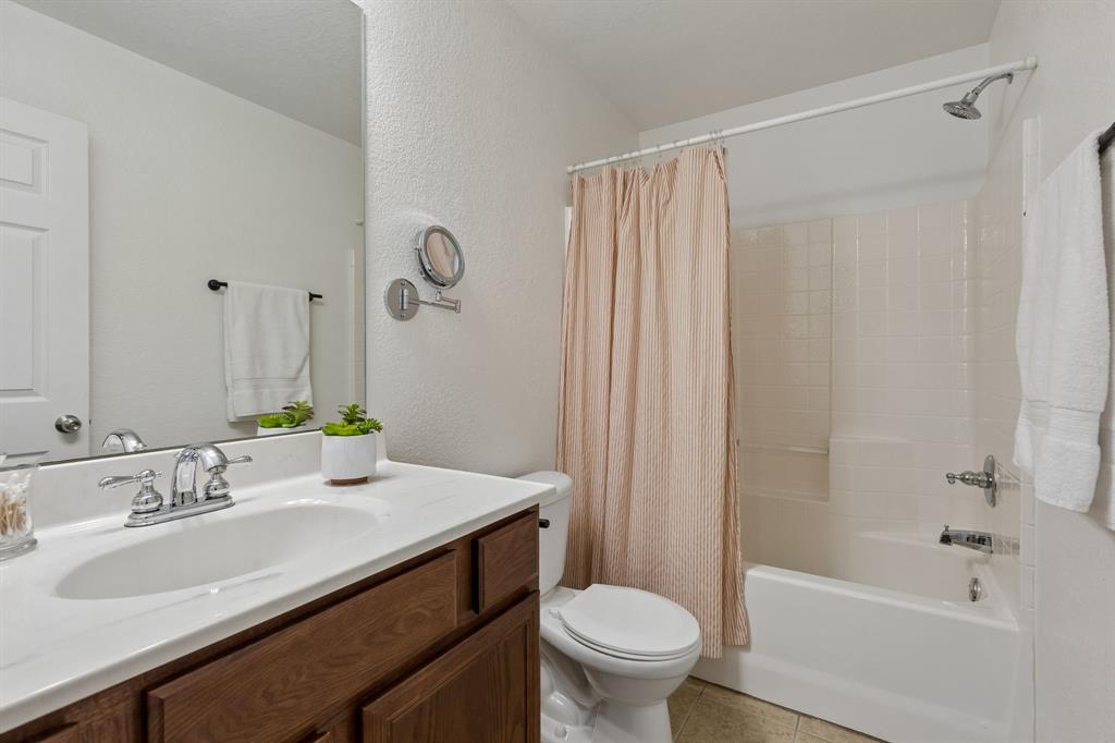 616 Steerman Court Property Photo 21