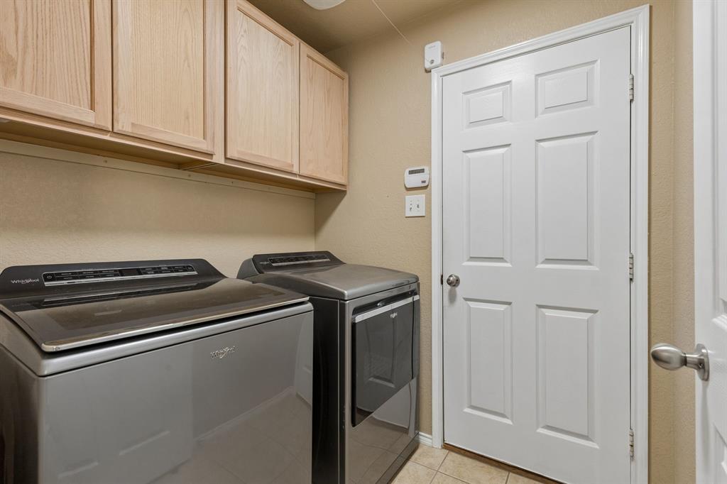 616 Steerman Court Property Photo 22