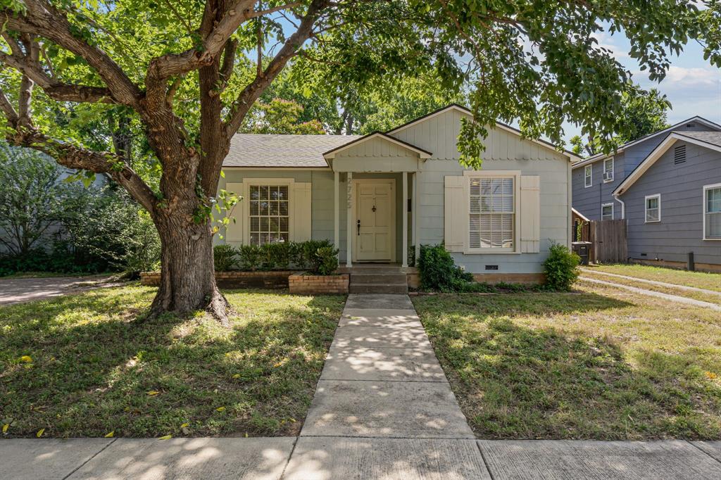 2725 Wayside Avenue Property Photo 2