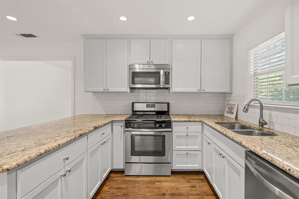 2725 Wayside Avenue Property Photo 11