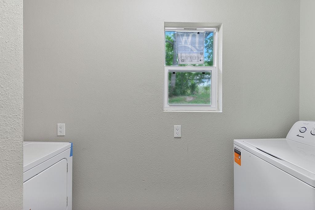444 Bowie Property Photo 17