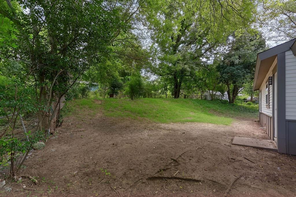 444 Bowie Property Photo 32