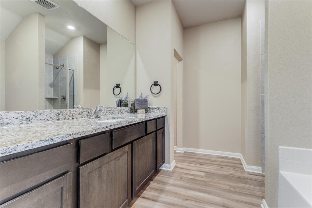 3145 Bowen Street Property Photo 14