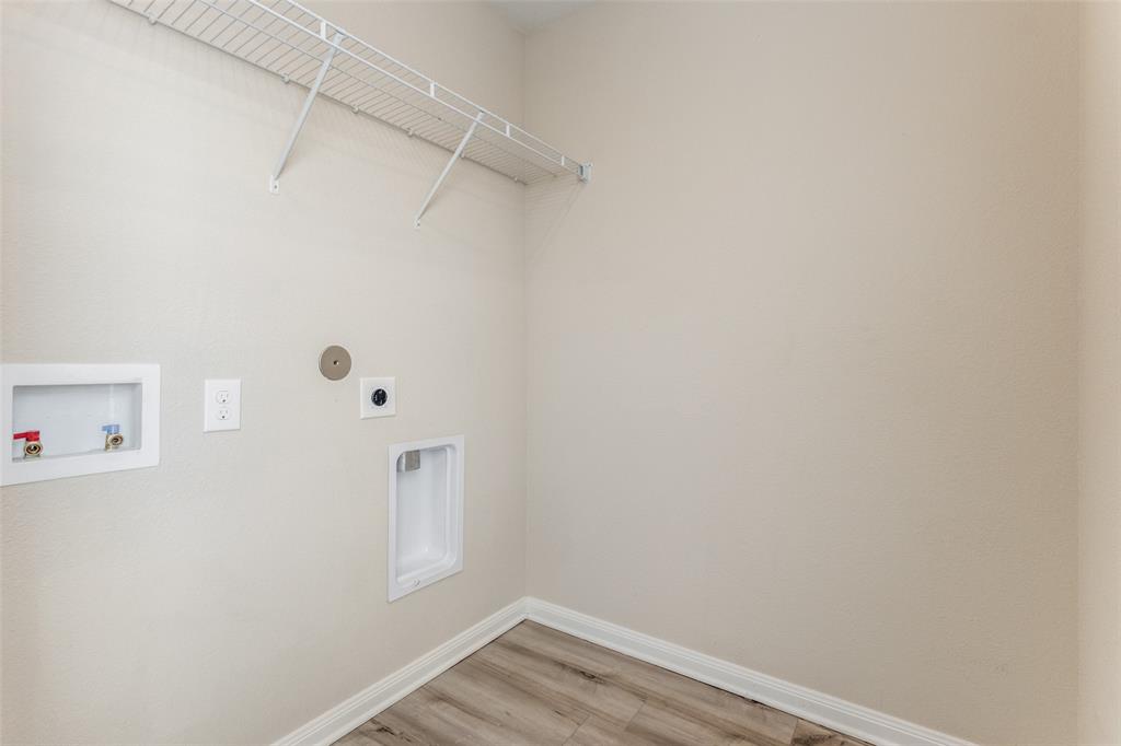 3145 Bowen Street Property Photo 21