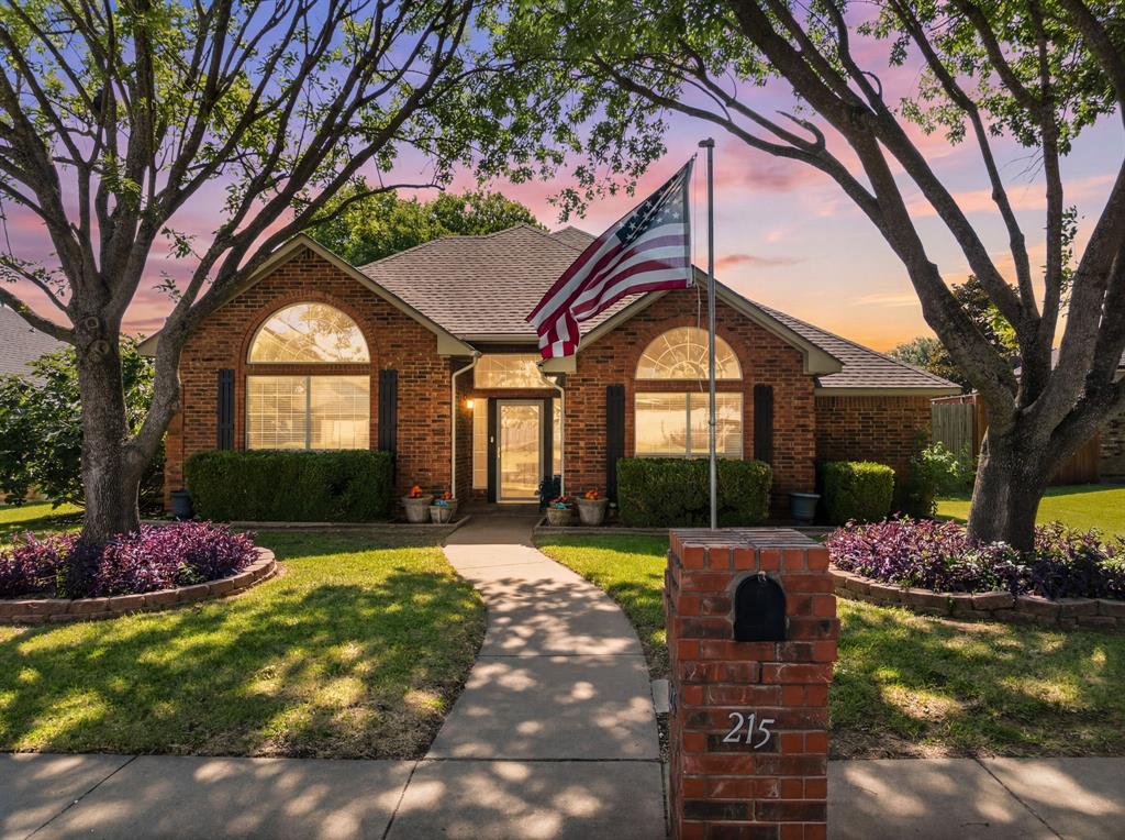 215 Sioux Drive