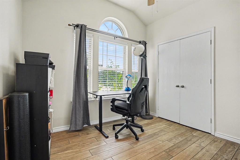 1525 Sams Circle Property Photo 11