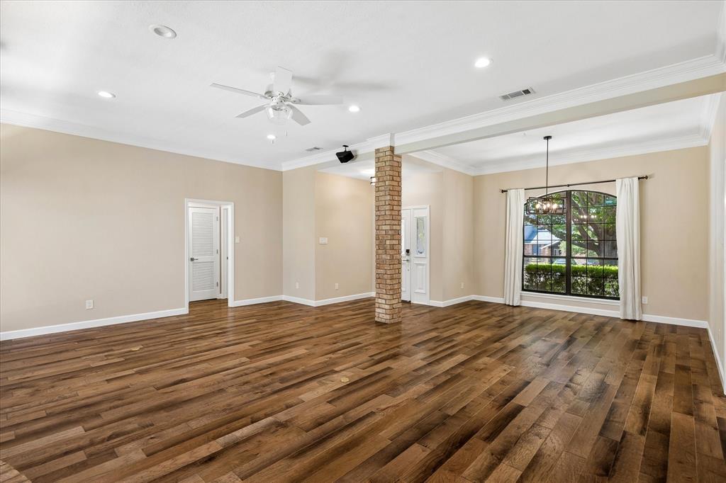 8620 Crosswind Drive Property Photo 15