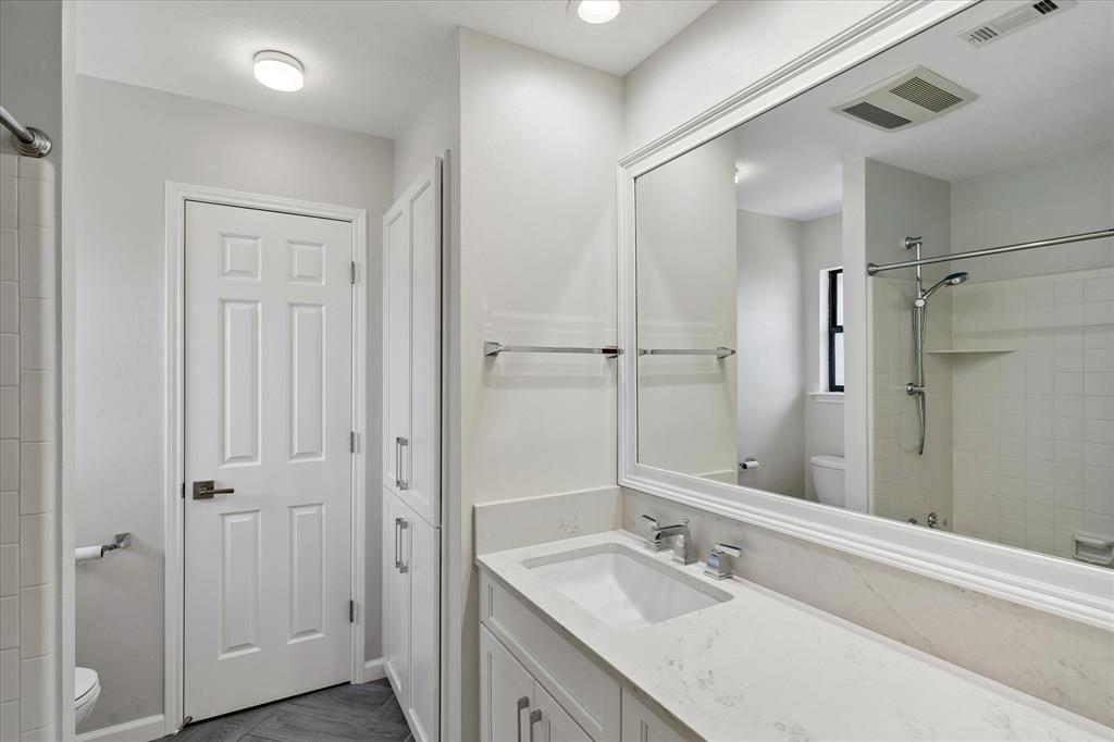 8620 Crosswind Drive Property Photo 27