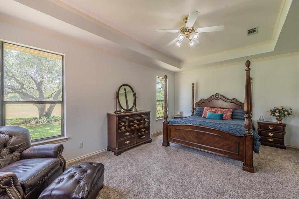 2305 Floyd Hampton Road Property Photo 12