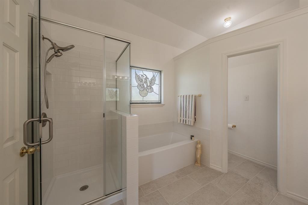 2305 Floyd Hampton Road Property Photo 16