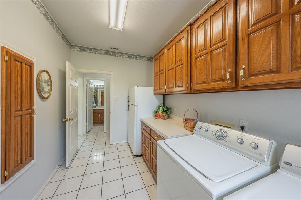 2305 Floyd Hampton Road Property Photo 28