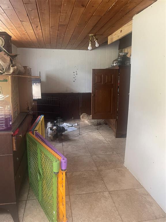 976 E Water Tower Road Property Photo 23