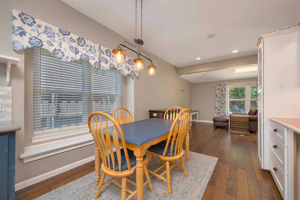 3628 Rolling Meadows Drive Property Photo 8