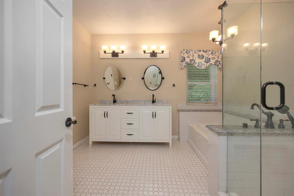 3628 Rolling Meadows Drive Property Photo 24