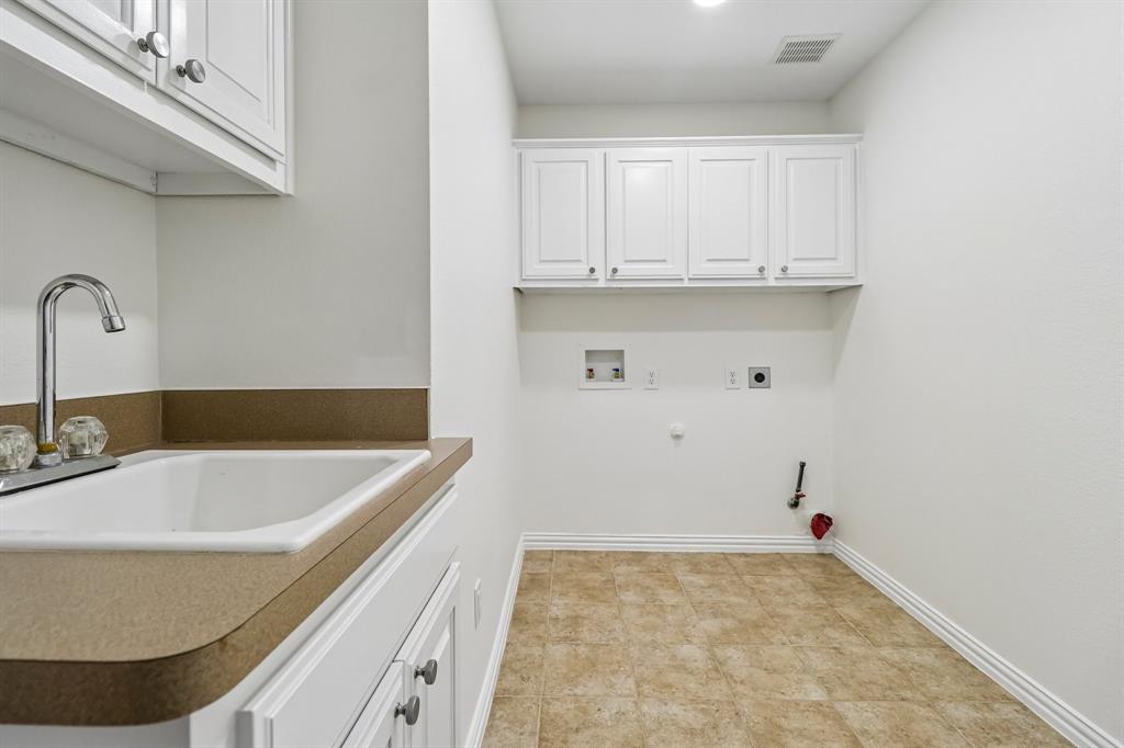 2308 Idlewild Drive Property Photo 30