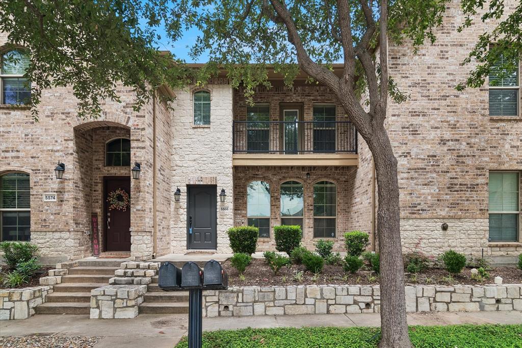 5566 Grosseto Drive
