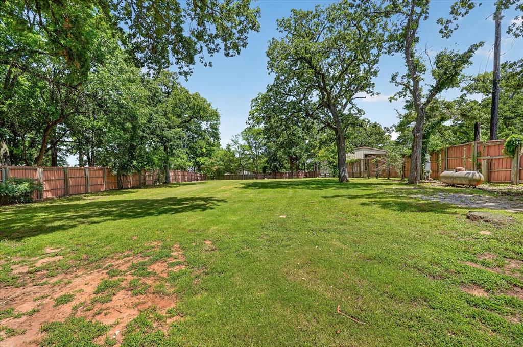 138 Daniel Lane Property Photo 5
