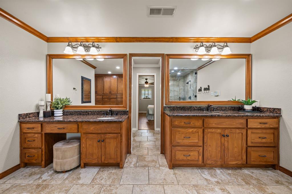 4102 Greenway Court Property Photo 12