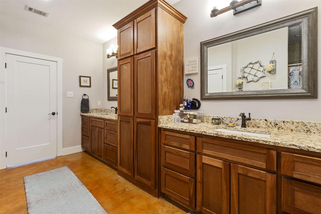 5337 Dusty Road Property Photo 9