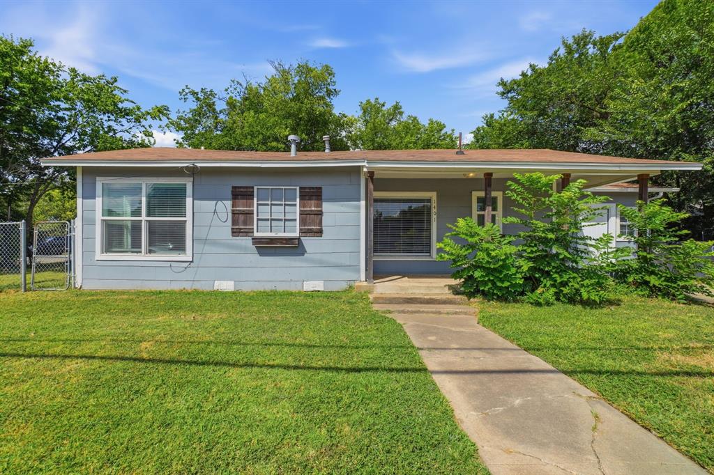 1401 Granbury Street Property Photo 1